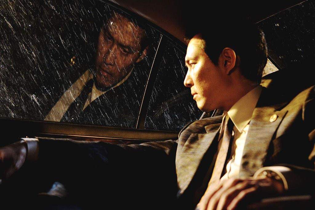 《闇黑新世界》影評-公義與情義的抉擇,韓版《無間道》 - 第5張圖 《闇黑新世界》影評-公義與情義的抉擇,韓版《無間道》