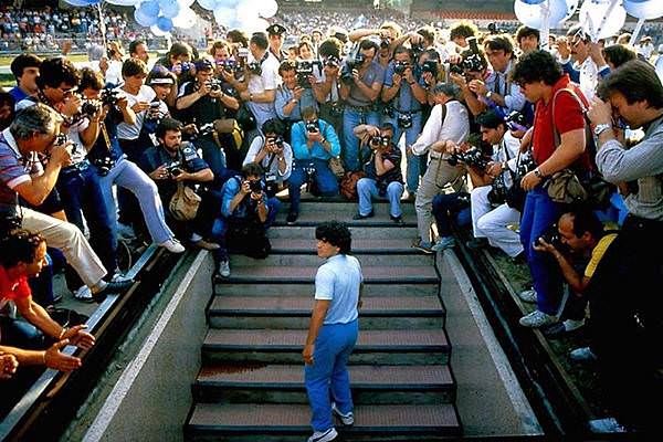 《世紀球王馬拉度納》Diego Maradona劇照