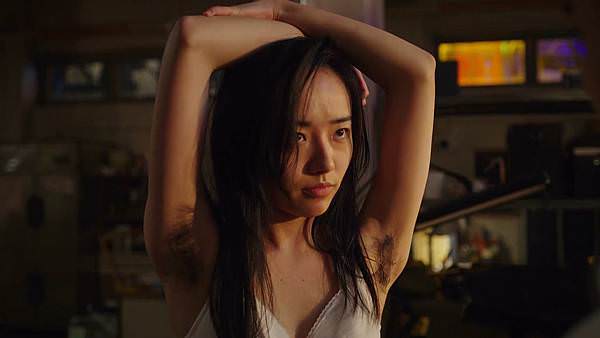 《AV帝王 全裸監督》The Naked Director劇照2