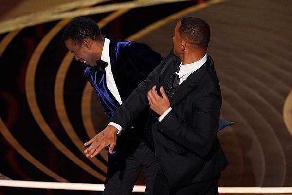克里斯洛克（Chris Rock）被威爾史密斯（Will Smith）揍2
