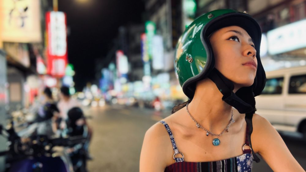 左撇子女孩線上看,完整高清版2025 - 第2張圖